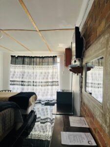 Mrakes Guesthouse TV In Room1